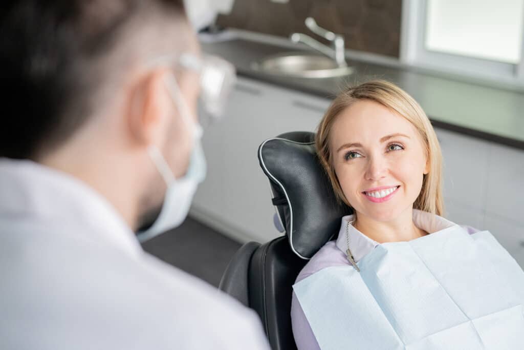 How Long Do Dental Implants Last Compared to Bridges and Dentures?